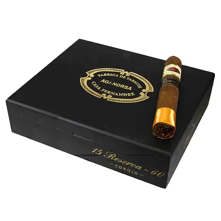 أغانورسا - كاسا فرنانديز 15 ريزيرفا 60 كوروخوAganorsa Casa Fernandez 15 Reserva 60 Corojo (صندوق يحتوي على 15 قطعة)